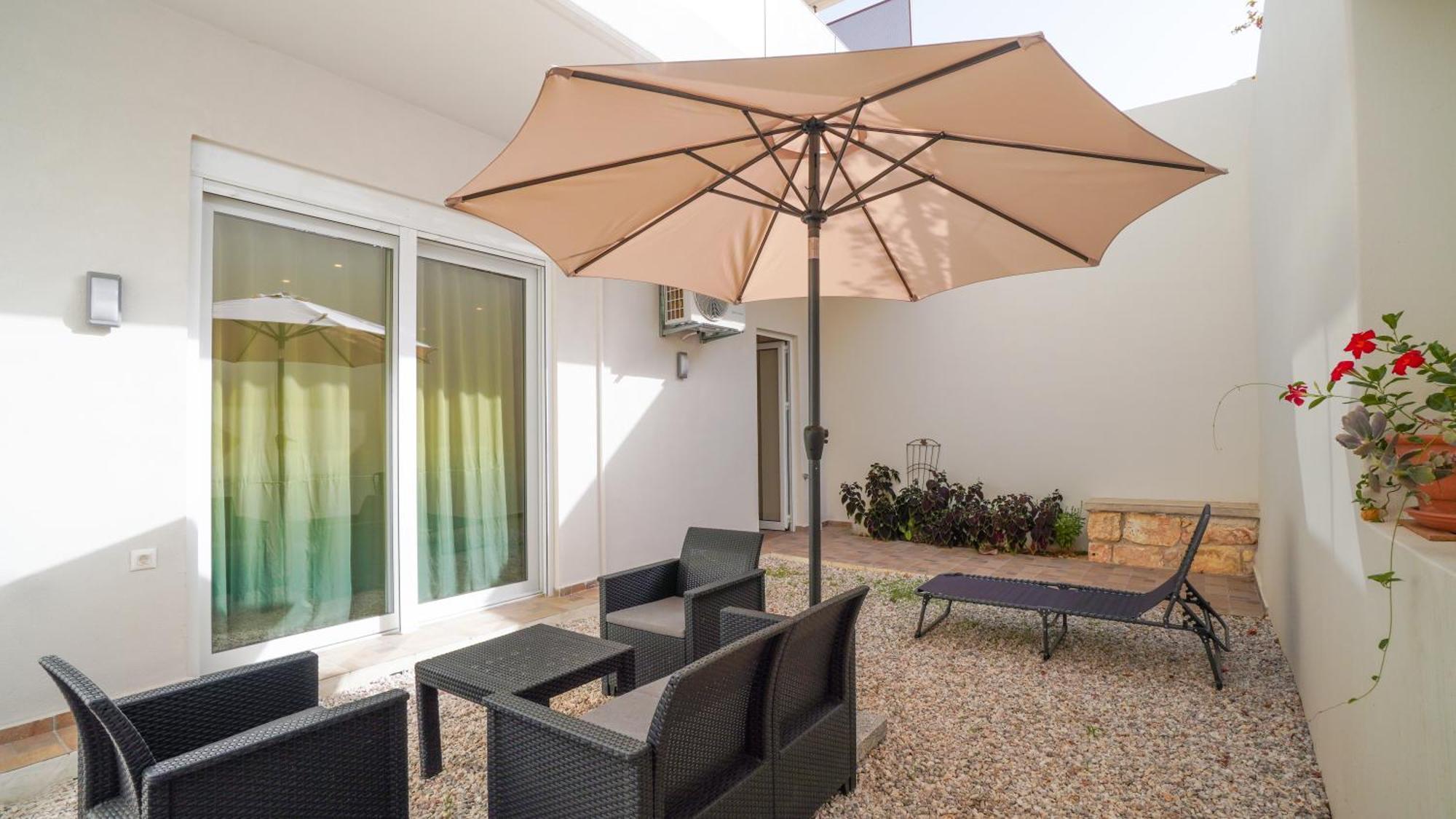 Odyssey Residences 2 Chania  Bagian luar foto